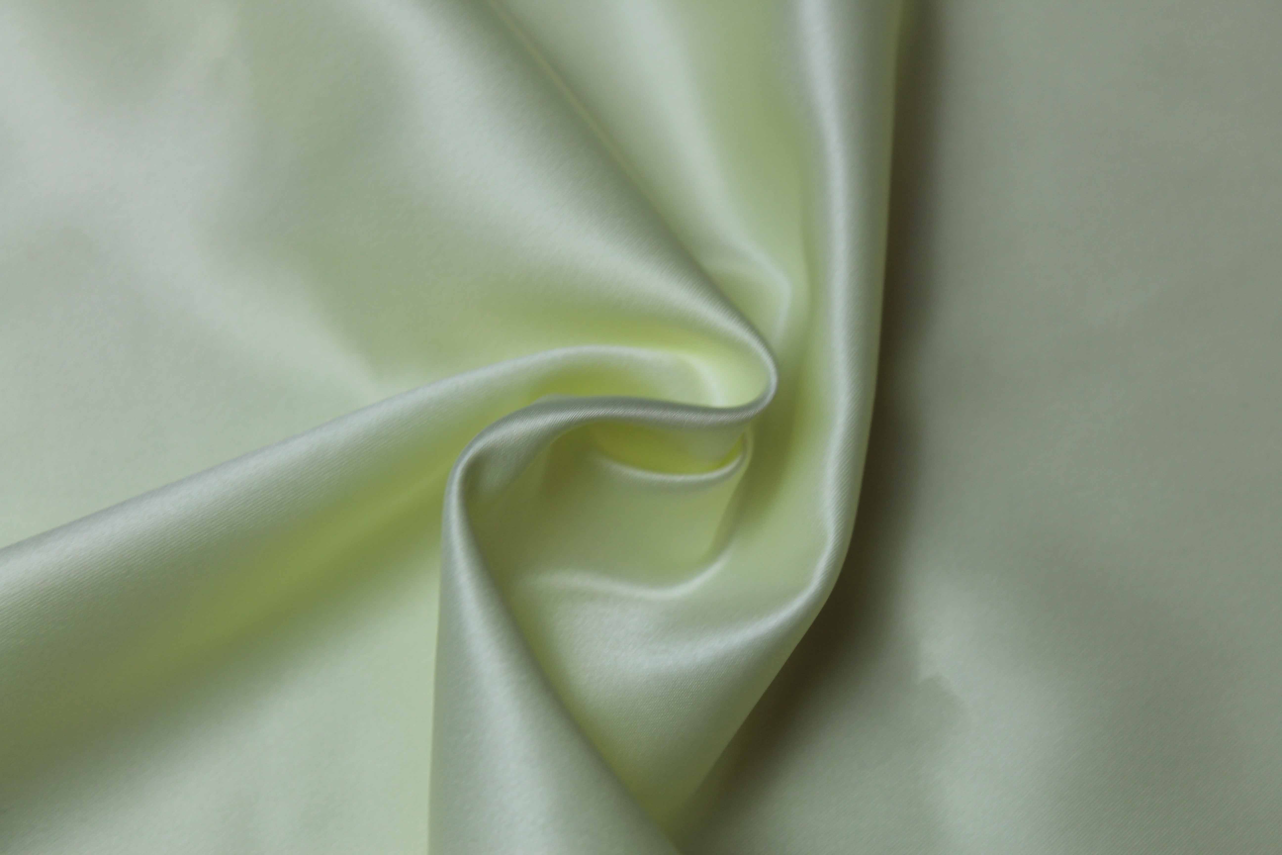 POLY SOFT SATIN - LEMON